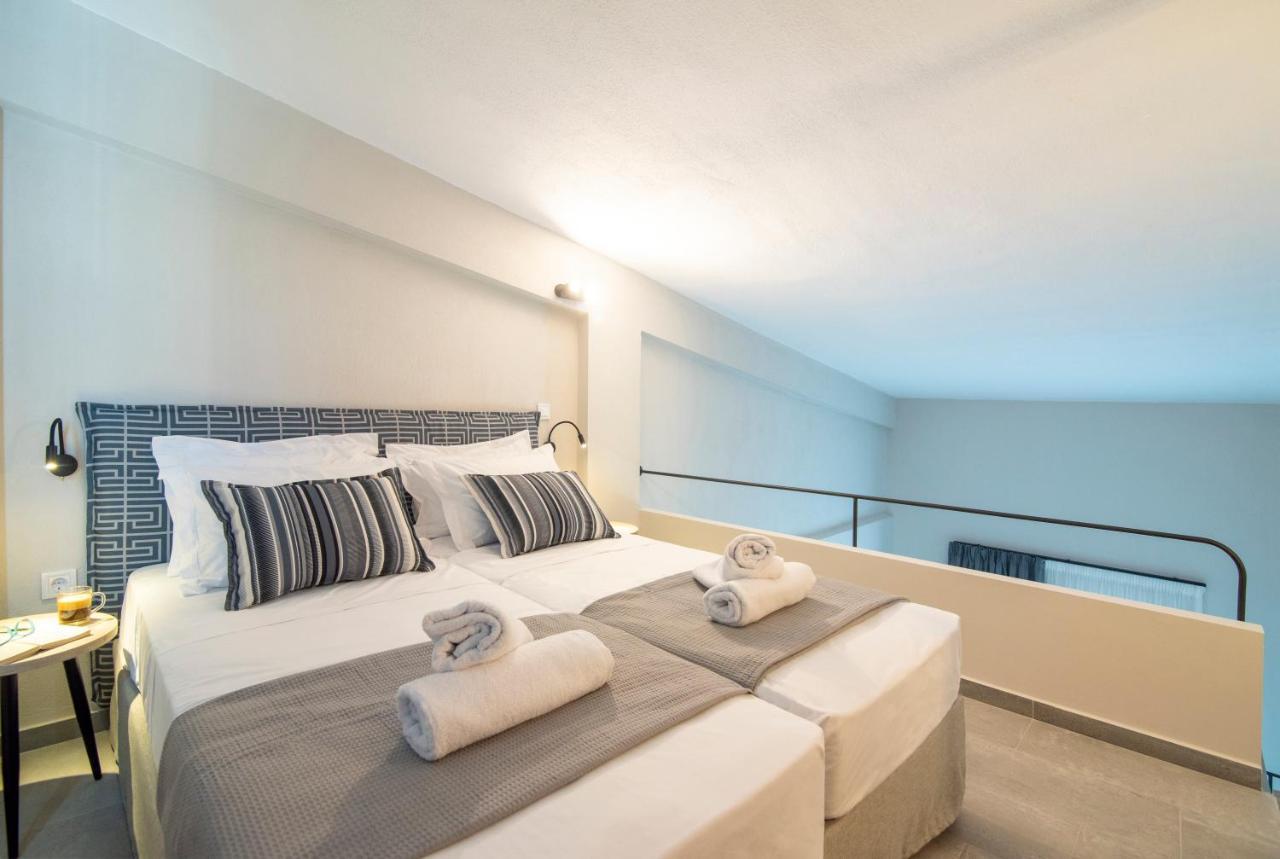 Heraclea Luxury Suites Nea Iraklia Exterior foto